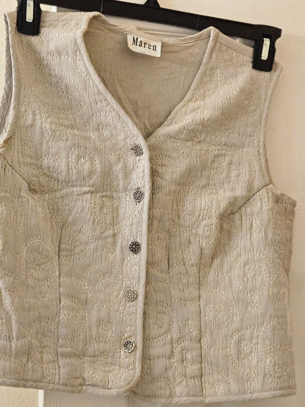 Maren Vintage Boho Embroidered creme button up Y2K Retro Vest XS/S 16 Inch Bust - Picture 3 of 10